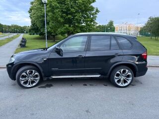 BMW X5 3.0 225кВ