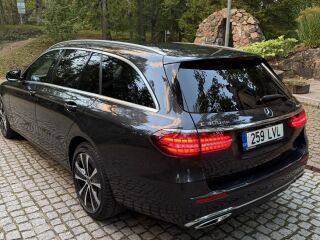 Mercedes-Benz E 300 de 4Matic Avantgarde 2.0 143kW
