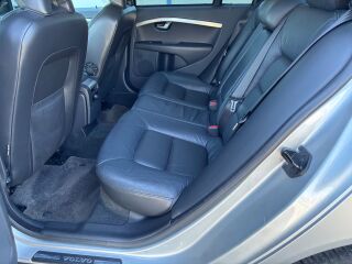 Volvo S80 Momentum 2.4 D5 120кВ