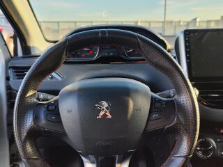 Peugeot 208 1.6 55kW