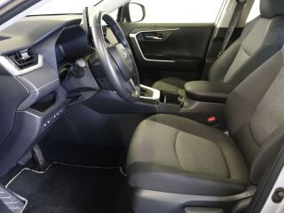 Toyota RAV4 Luxury Comfort Pakett 131kW