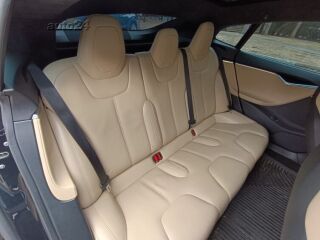Tesla Model S 90D