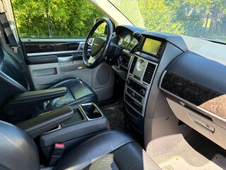Chrysler Grand Voyager 2.8 120kW
