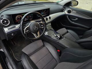 Mercedes-Benz E 300 2.0 225kW