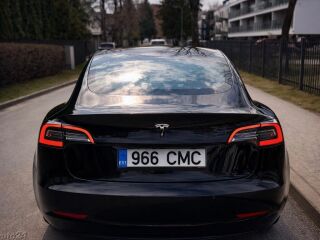 Tesla Model 3 Long range  AWD 153kW