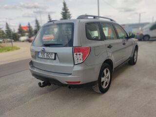 Subaru Forester 2.0 110kW