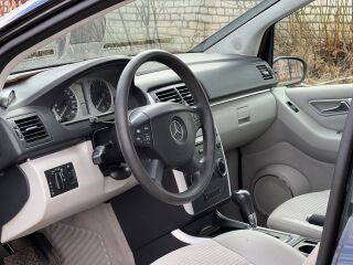 Mercedes-Benz B 180 Long 2.0 R4 cdi 80kW