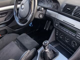 BMW 523 2.5 125kW