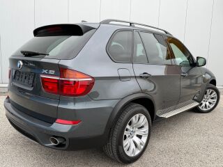 BMW X5 Facelift Sportpakett 3.0 155кВ