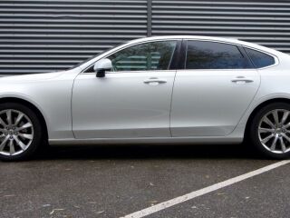 Volvo S90 Momentum D4 2.0 R4 TDI CR 140kW