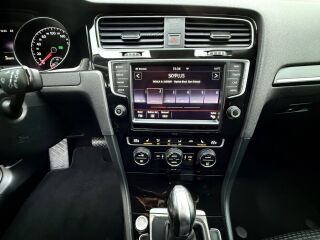 Volkswagen Golf Variant Highline Facelift EU5 2.0 R4 TDI BMT 110кВ