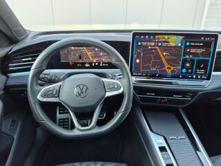 Volkswagen Passat 4-MOTION R-Line 2.0 TFSI 195кВ