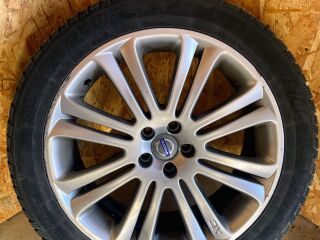 Volvo XC60 R-Design 2.4 D5 TDI 158kW