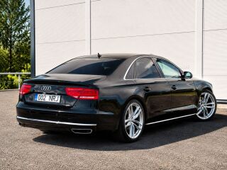 Audi A8 Luxury Comfortline W12 LOOK 3.0 184kW