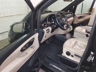 Mercedes-Benz V 250 2.1 140kW