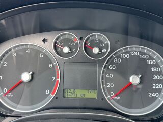 Ford Focus 1.6 74kW