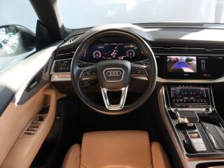 Audi Q8 55 TFSI quattro 3.0 250kW