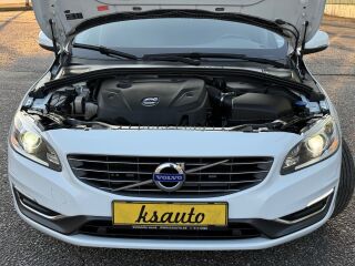 Volvo V60 Summum Facelift EU6 2.0 R4 D4 TDI 133кВ