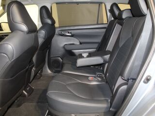 Toyota Highlander Luxury AWD 2.5 140кВ
