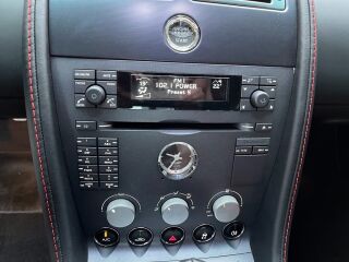 Aston Martin V8 Vantage 4.3 V8 283kW