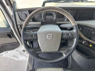 Volvo FH 540 8x4 405kW