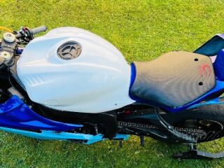 Yamaha YZF - R 6