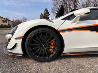McLaren 620R 3.8 V8 456kW