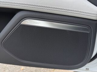 Audi S7 V8 331kW