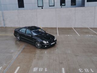 Mercedes-Benz E 55 AMG 5.4 350kW