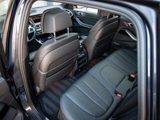BMW X5 M pakett 3.0 210kW