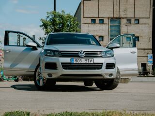 Volkswagen Touareg 3.0 180кВ