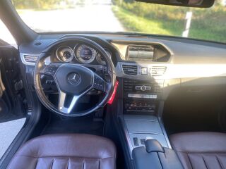 Mercedes-Benz E 250 2.1 150kW