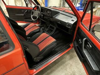 Volkswagen Golf 1 GTi 1.8 82kW