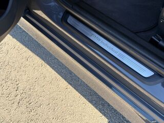 BMW 330 xDrive Sport Line Plug-in Hybrid 2.0 215kW