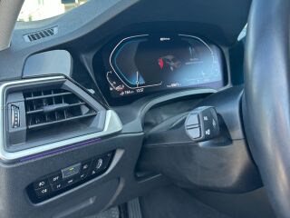 BMW 330 2.0 135kW