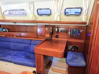 Dehler 34 DD Yanmar 2GM20 diesel