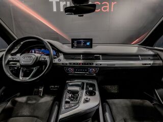 Audi Q7 S-Line plus Quattro 3.0 200kW