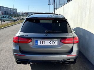 Mercedes-Benz E 220 AMG Night Pack 2.0 143кВ