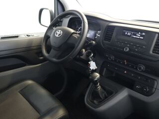 Toyota ProAce Professional Plus 106kW
