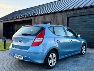 Hyundai i30 Classic 1.6 16V 93kW