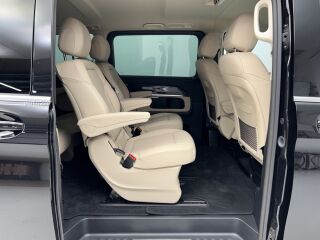 Mercedes-Benz V 300 Avantgarde A2 d AMG Line 2.0 R4 174kW