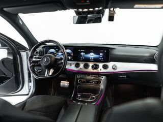 Mercedes-Benz E 220 Facelift AMG Package 4-Matic 2.0 143kW