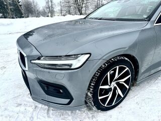 Volvo V60 R-Design 2.0 140kW