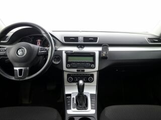 Volkswagen Passat Comfortline ATM 2.0 TDI 103кВ