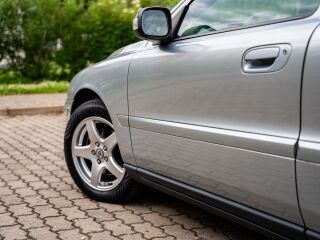 Volvo V70 Momentum 2.4 D5 120kW