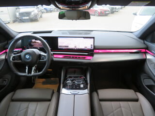 BMW i5 eDrive40 M-Sportpakett 250kW