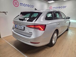 Skoda Octavia Combi Ambition 1.5 110кВ