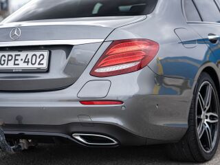 Mercedes-Benz E 300 de AMG 2.0 143kW