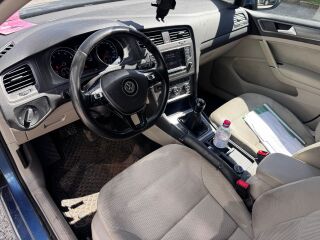 Volkswagen Golf 1.4 90kW