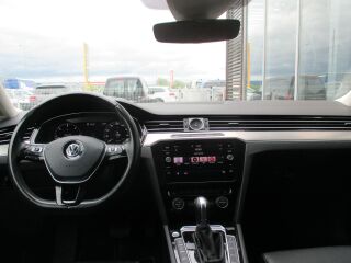 Volkswagen Passat R-line 4 Motion 2.0 TDI 140kW